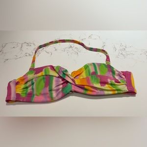 Victoria's Secret Twist Front Bandeau Bikini Top with detachable strap.